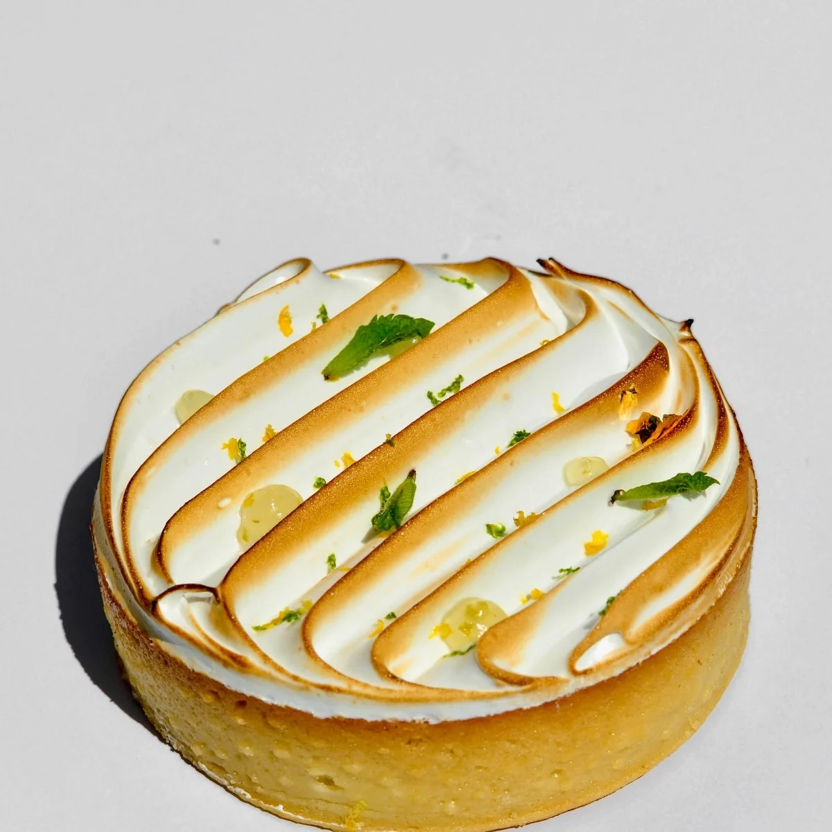 Lemon meringue tart