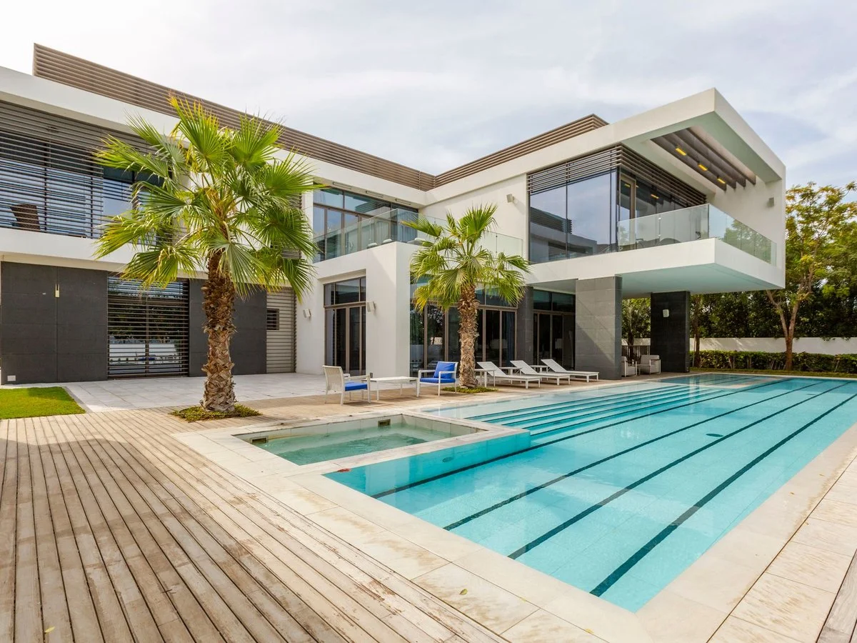 4-bed villa with pool · Dubai Hills Estate