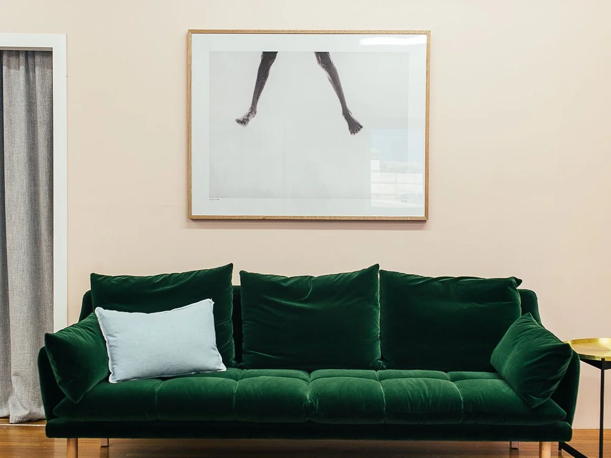 "Nakhla" velvet 3-seater